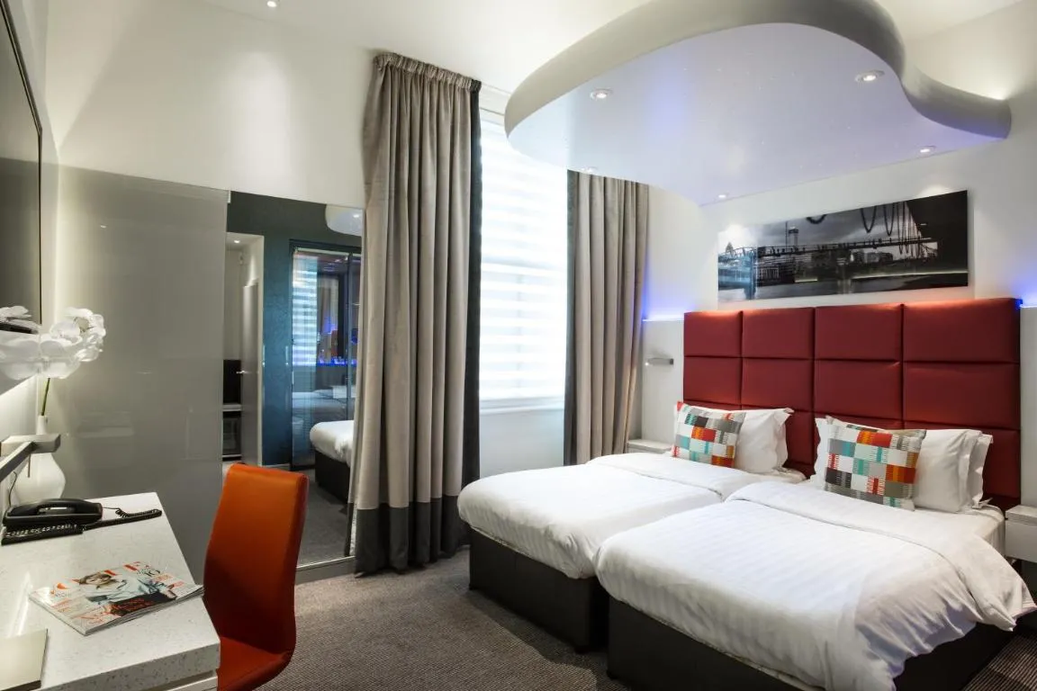 Image of Henley House Hotel