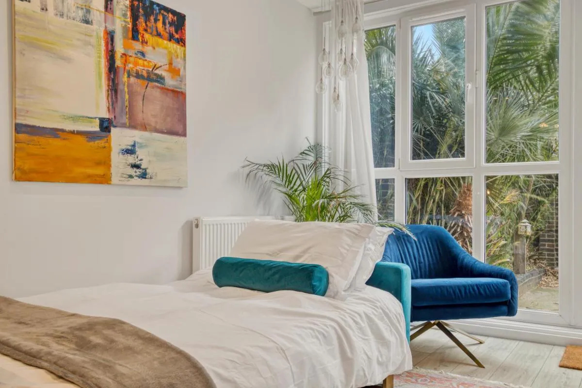 Image 1 of Homely 1Bed Apartment Vauxhall