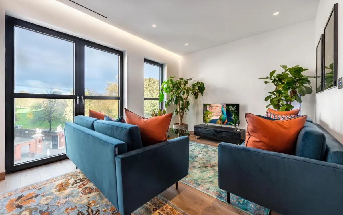Image 2 of Hux Hotel, Kensington