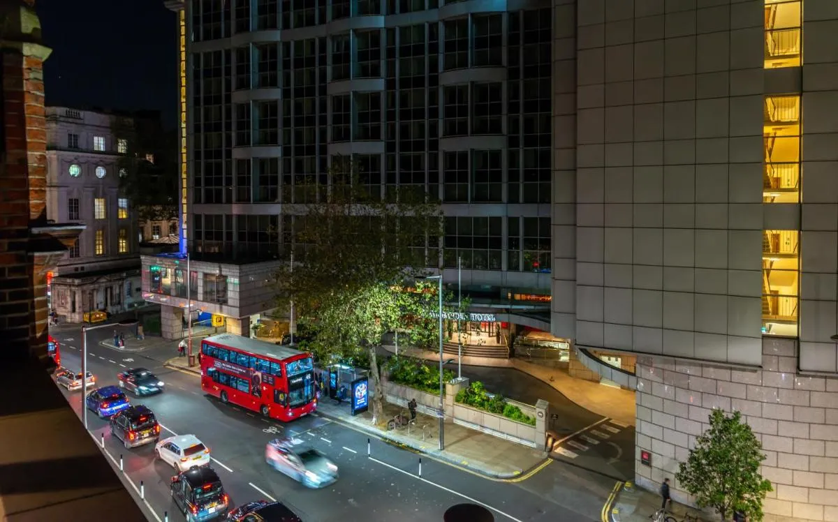 Image 3 of Hux Hotel, Kensington