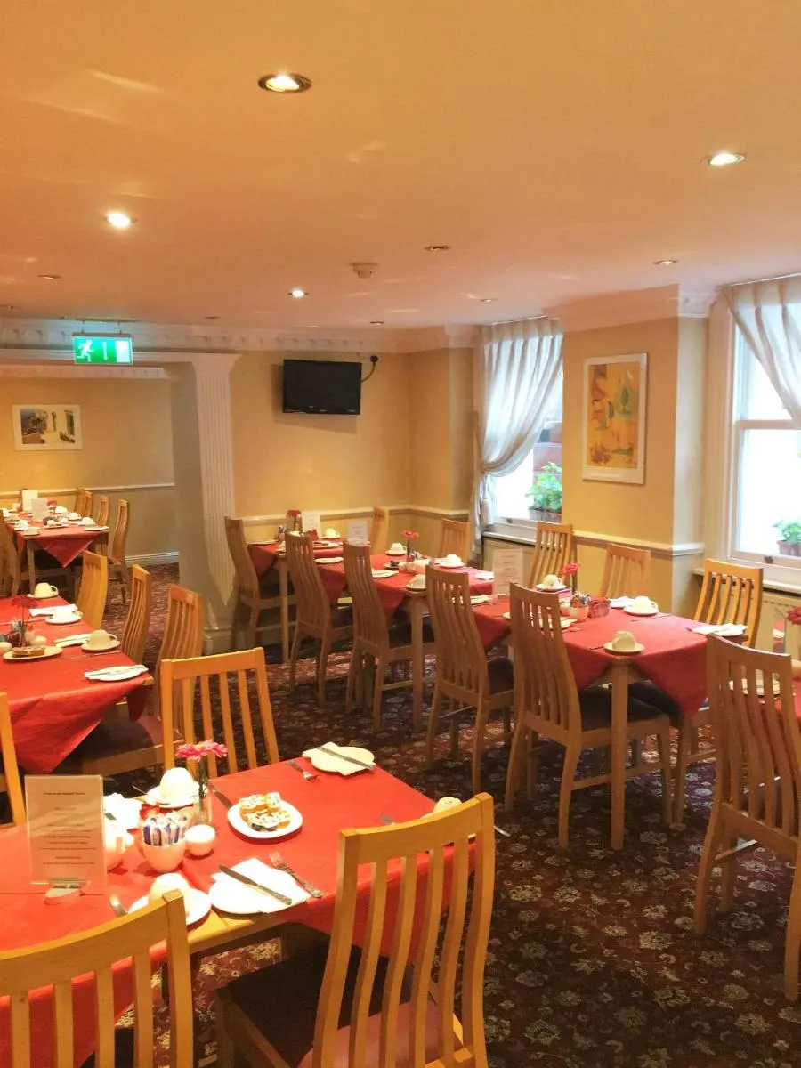 Image 3 of Hyde Park Radnor Hotel B&B