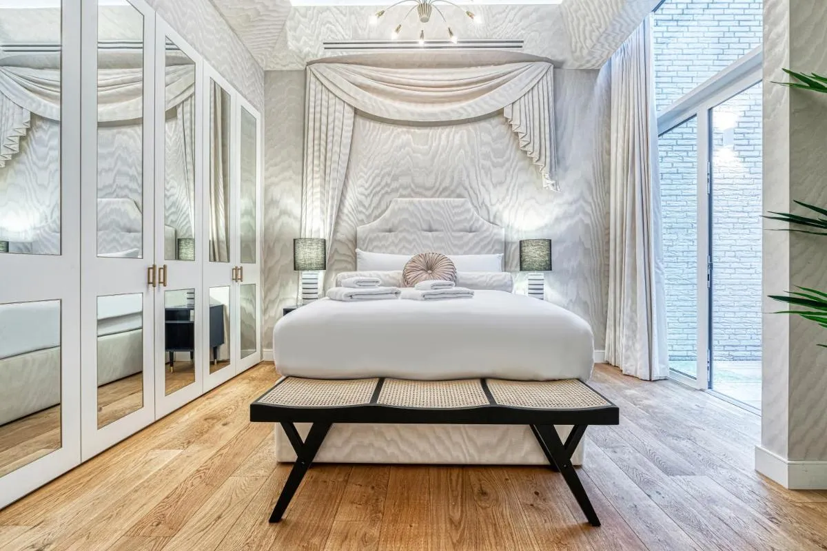 Image 1 of JOIVY Luxury flats near Big Ben and London Eye