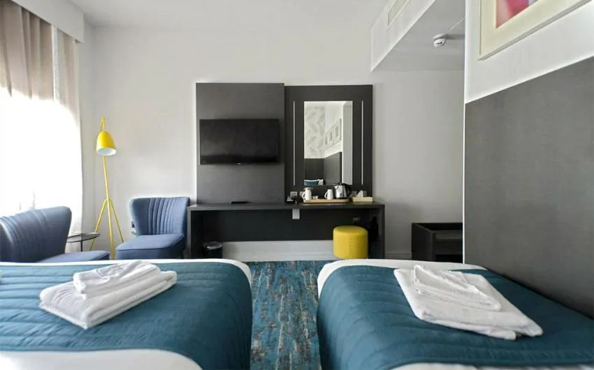 Image 6 of K Hotel Kensington