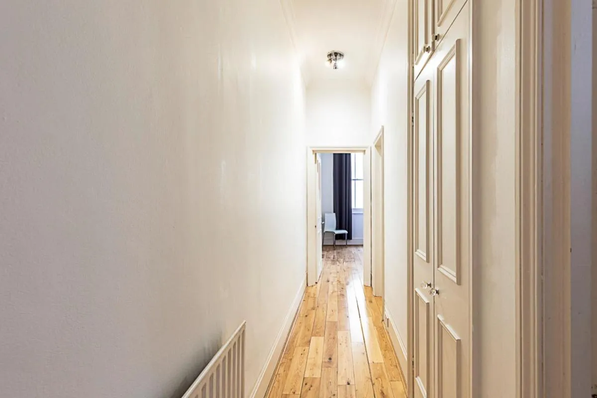 Image 6 of Kensington Tranquility Elegant Two-Bed Retreat