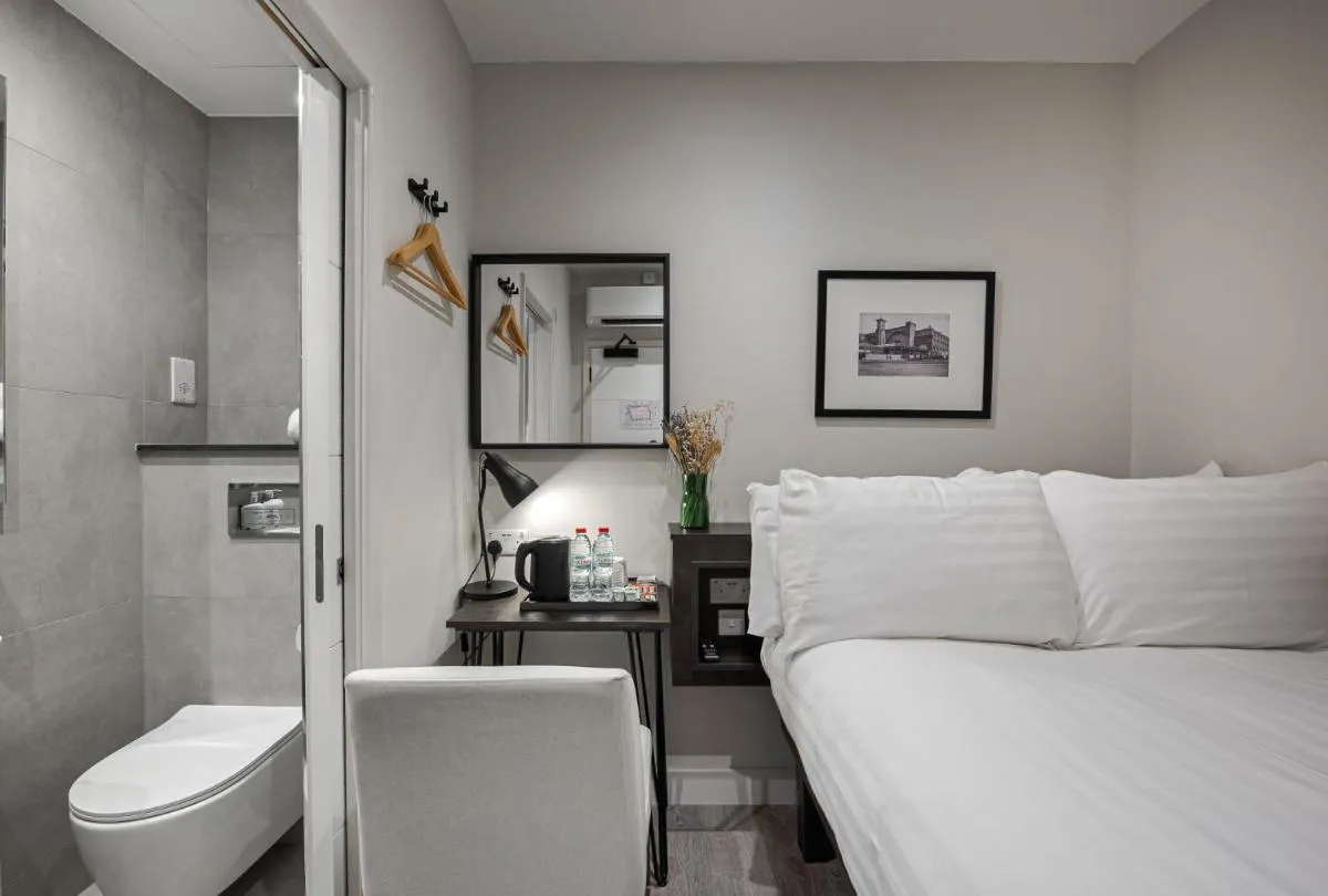 Image 2 of King’s Cross Express Inn