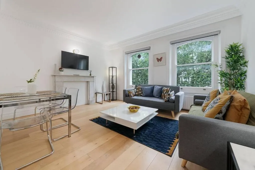 Image 4 of Knightsbridge Two Bed Apartment