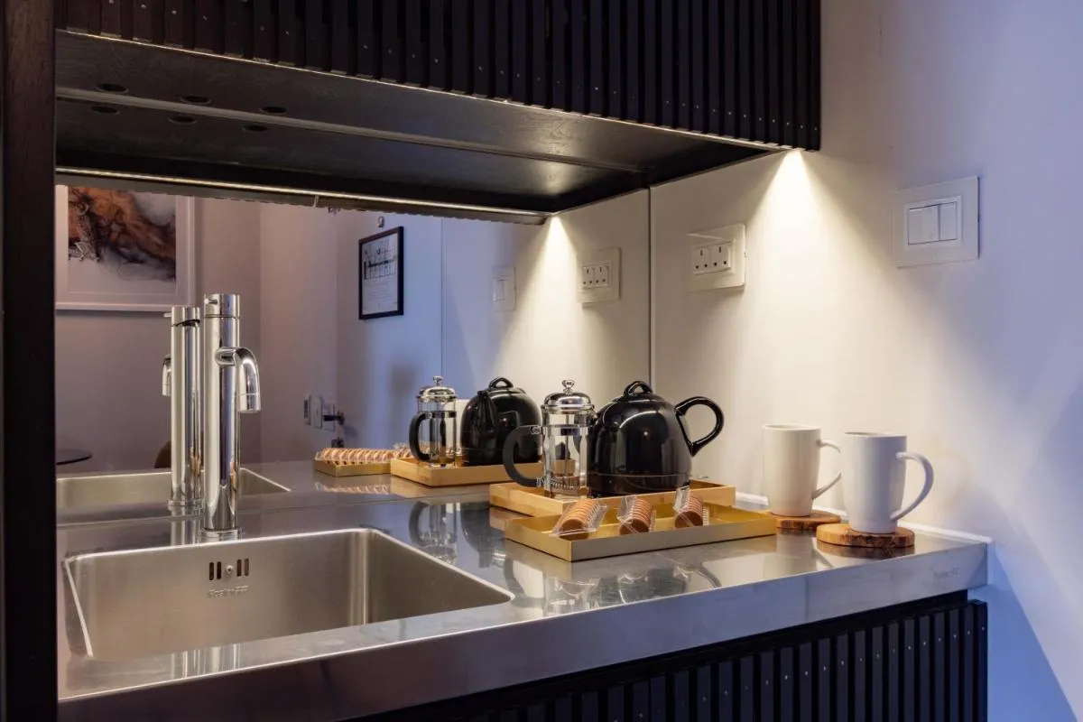 Image 2 of La Suite West – Hyde Park