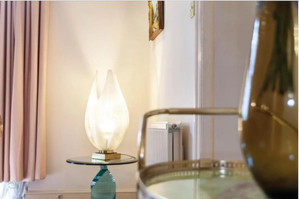 Image 2 of Large 3 Bed Apartment in London Kensington Gardens
