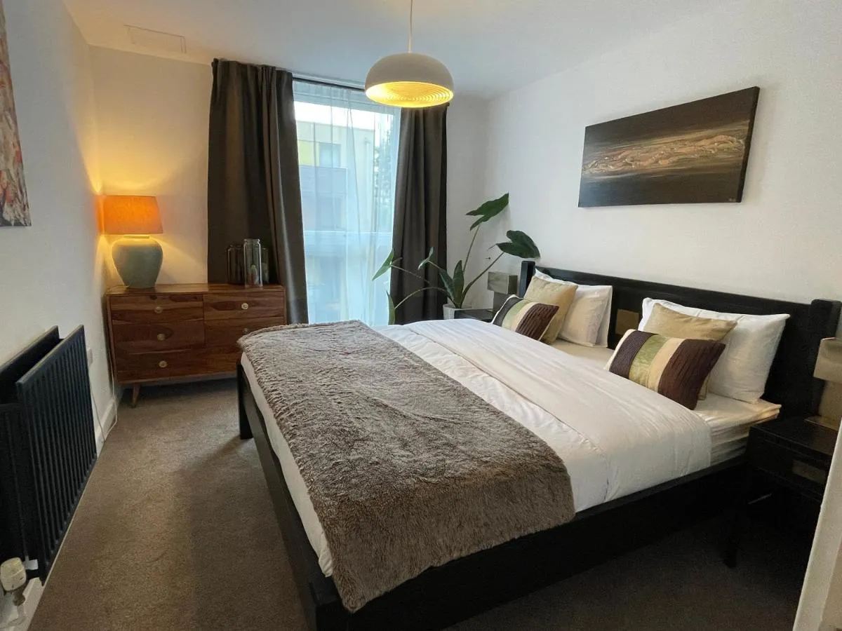 Image 1 of Lombok Apartment near Old Street,Islington,Angel