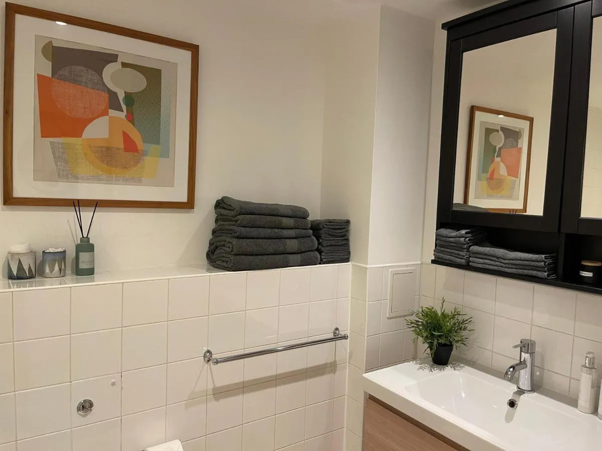 Image 6 of Lombok Apartment near Old Street,Islington,Angel