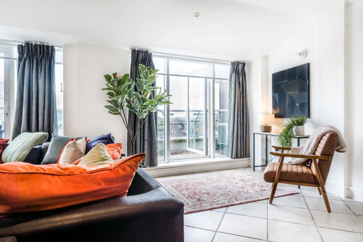 Image 4 of London Bridge Penthouse – Luxury