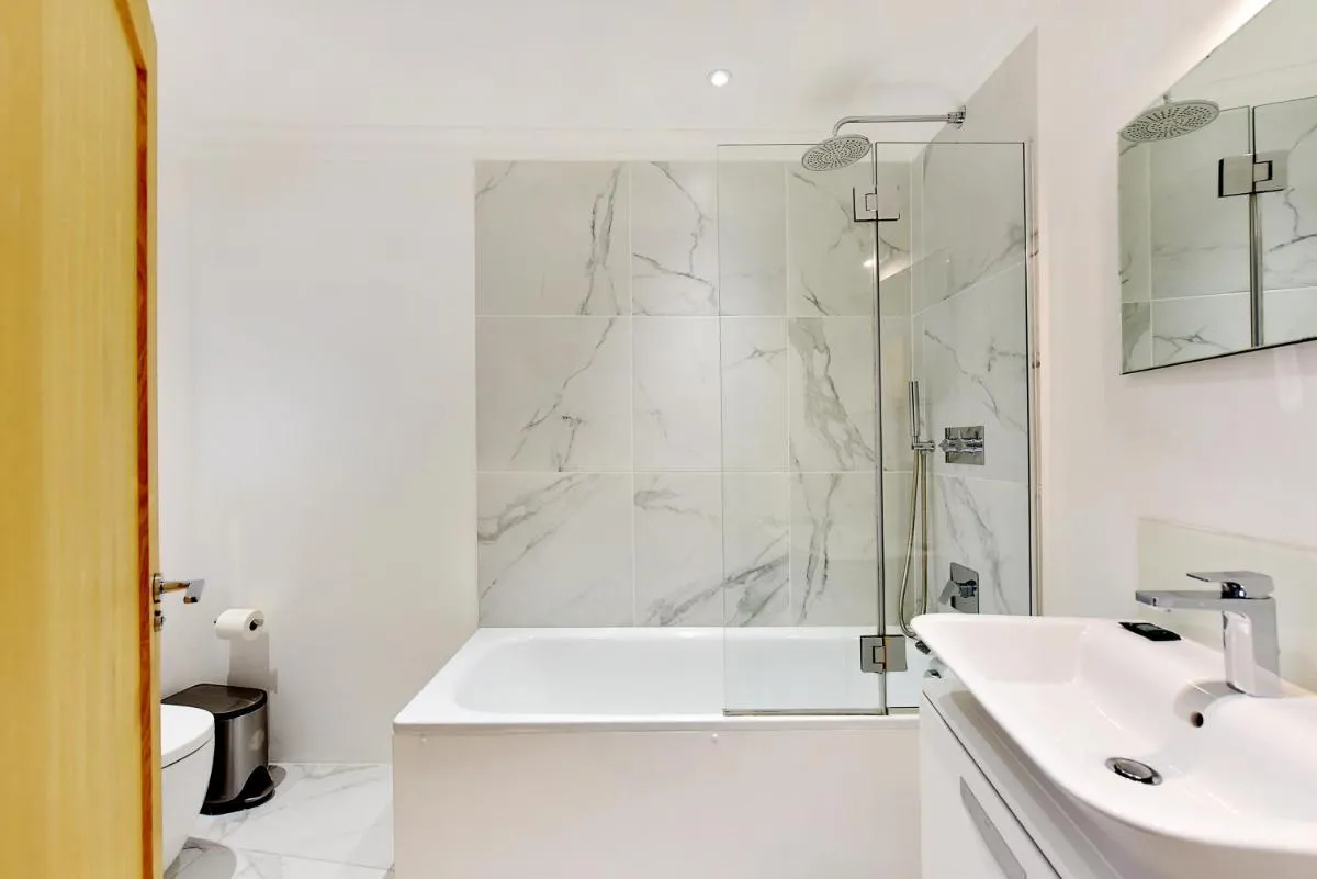 Image 2 of London Choice Apartments – Chelsea – Sloane Square