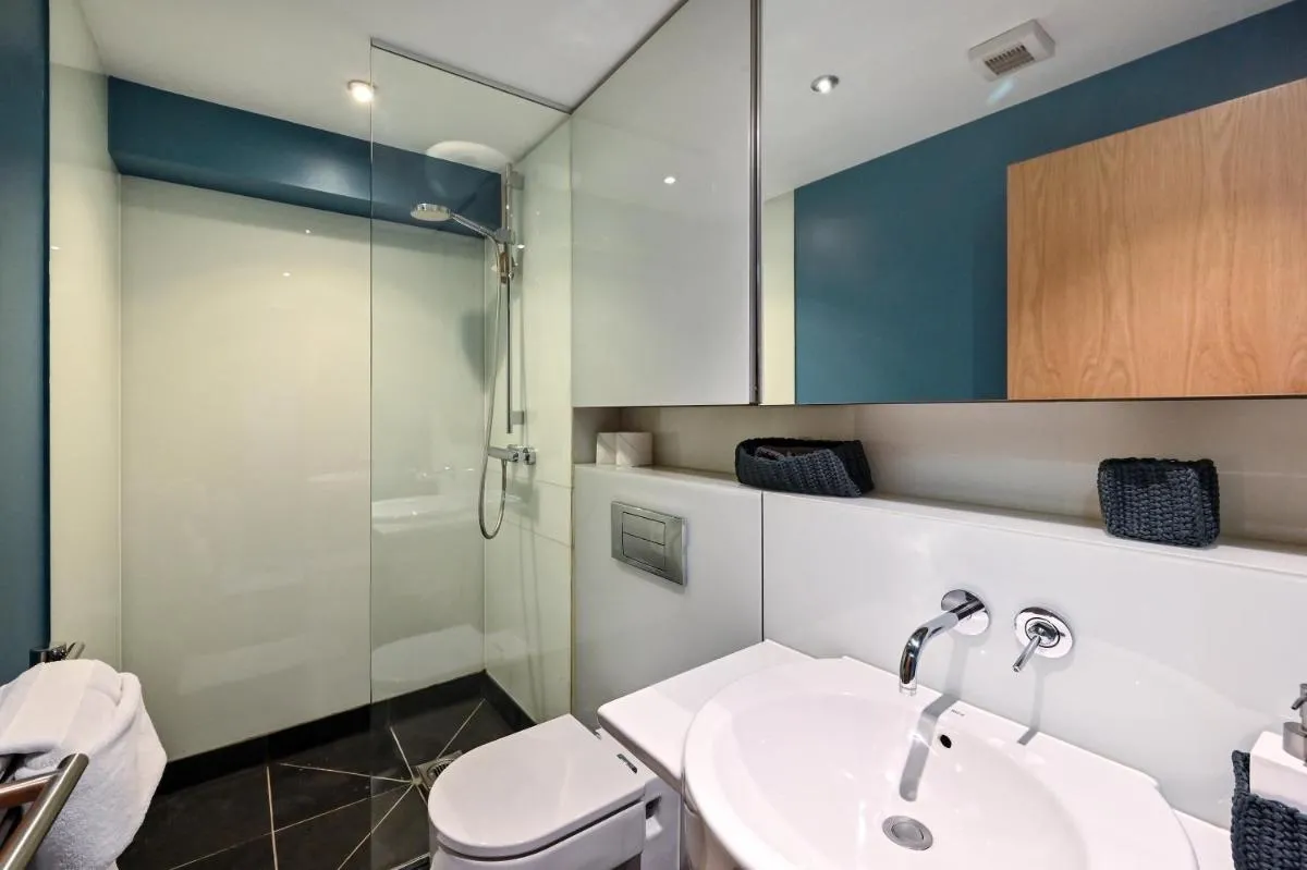 Image 2 of London Choice Apartments – Mayfair – Bond Street