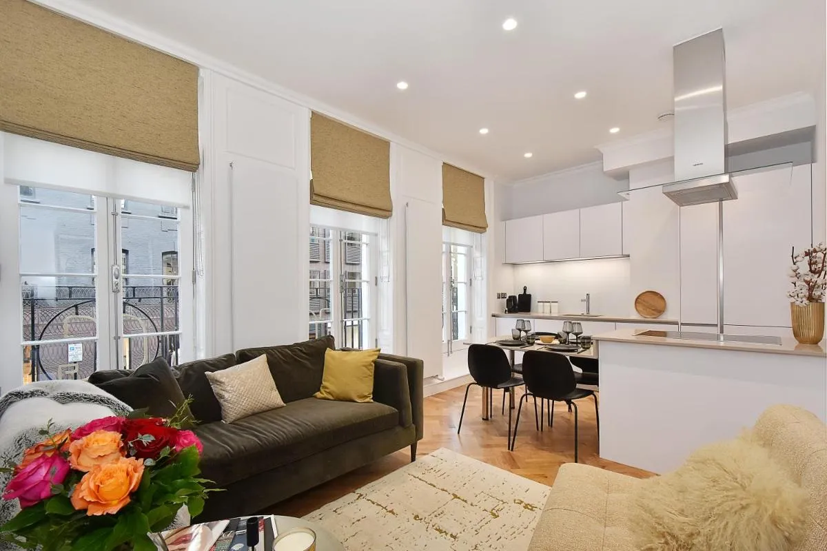 Image 3 of London Choice Apartments – Mayfair – Piccadilly