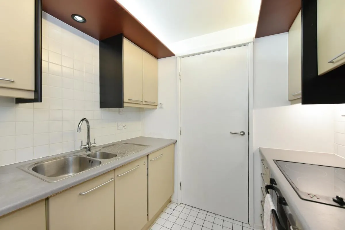 Image 2 of London Choice Apartments – South Kensington – Gloucester Road