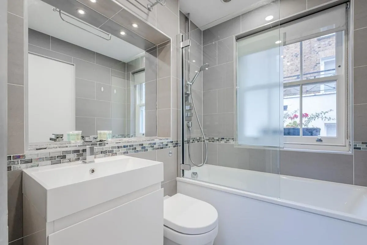 Image 5 of London Choice Apartments – South Kensington – Mews House