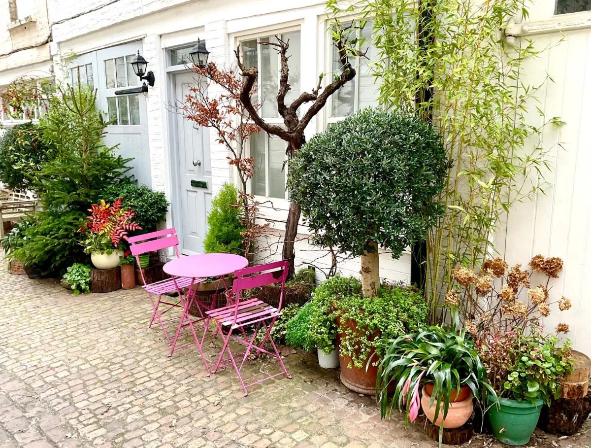 Image 6 of London Choice Apartments – South Kensington – Mews House