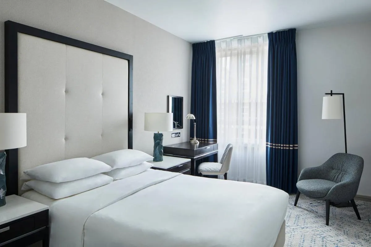 Image 2 of London Marriott Hotel Grosvenor Square