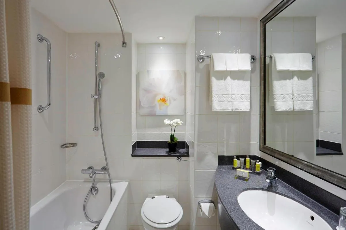 Image 2 of London Marriott Hotel Marble Arch