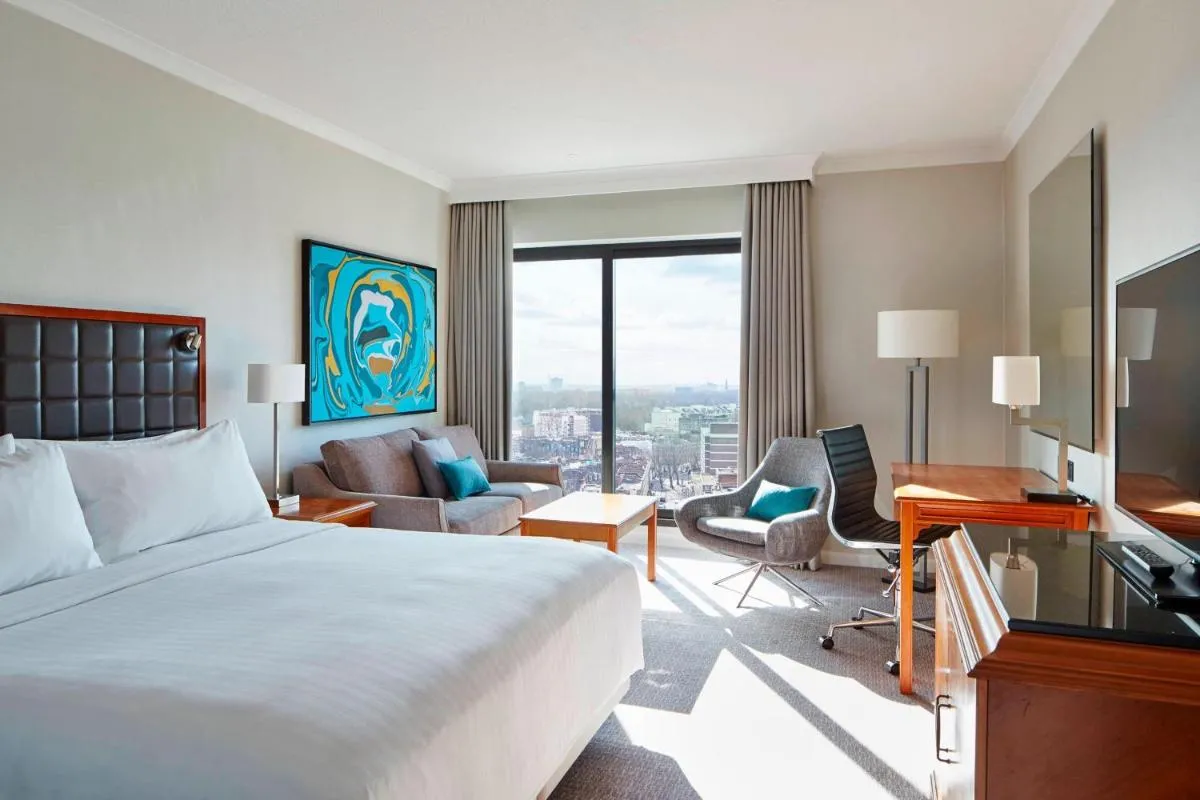 Image 1 of London Marriott Hotel Marble Arch