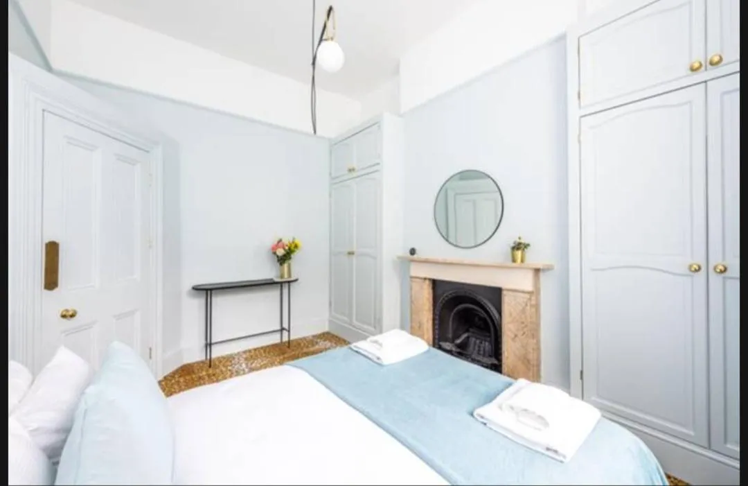 Image 2 of Lovely 1-bedroom flat in Chelsea