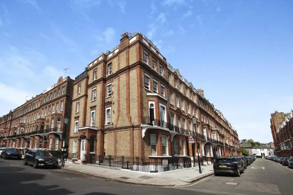 Image of Lovely Kensington flat