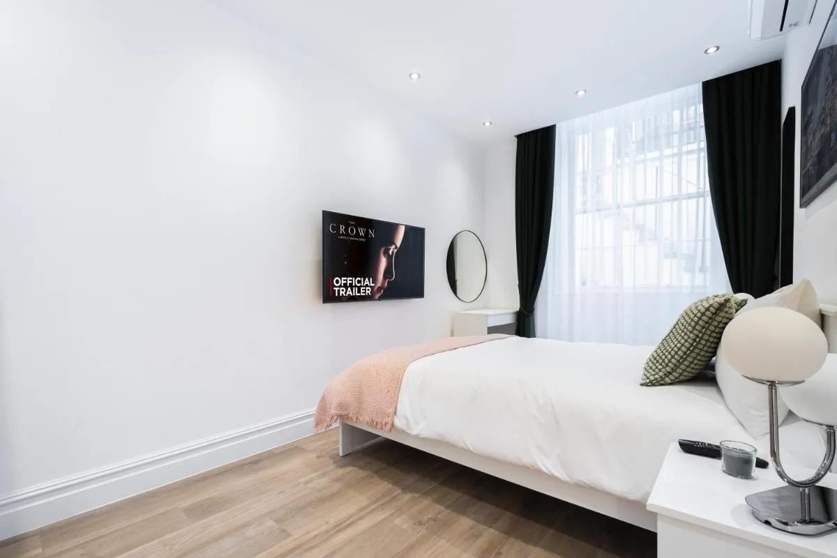 Image 4 of Luxury 2 Bedroom Apartment in Central London