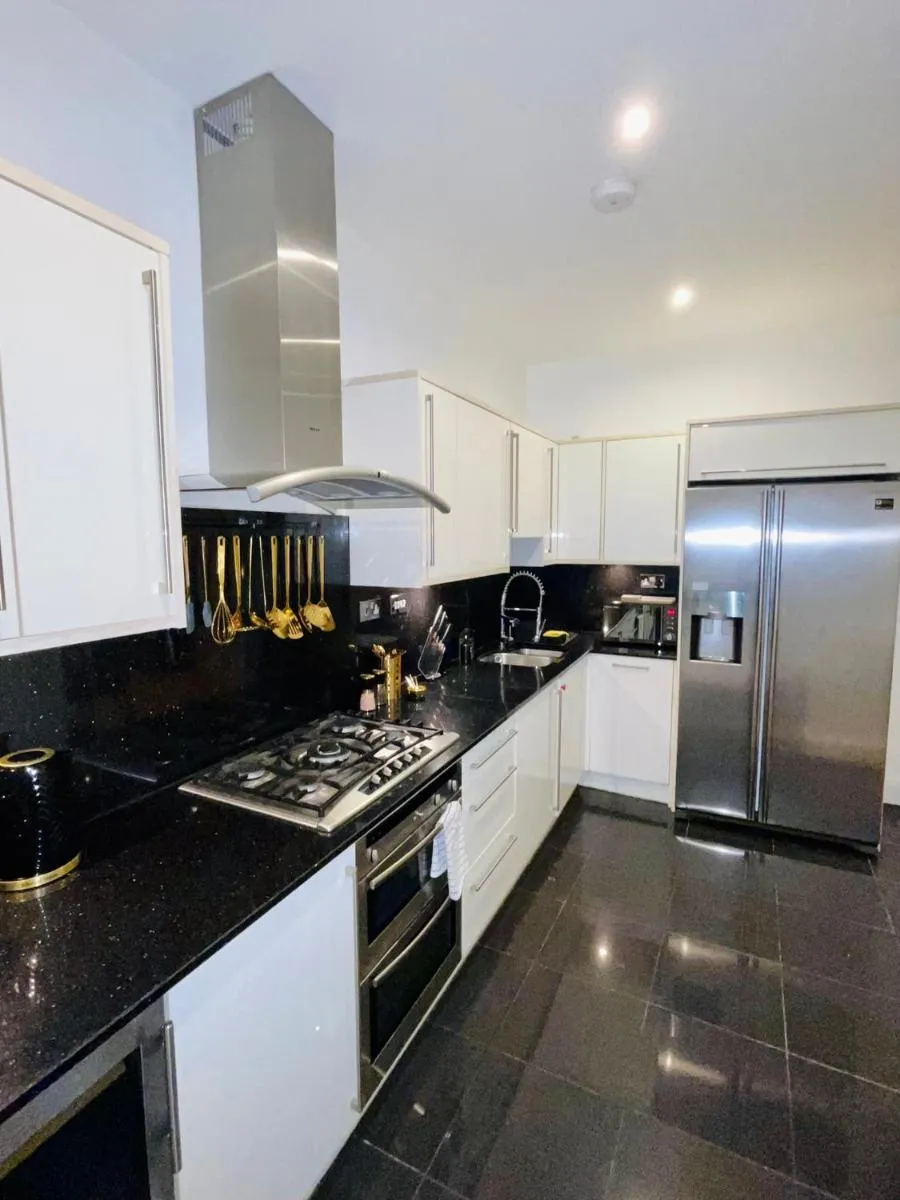 Image 4 of Luxury Apartment in Central London Near Big Ben, Buckingham Palace and London Eye