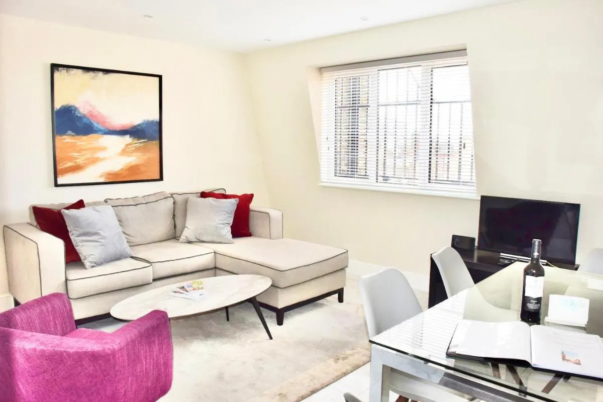 Image 2 of Luxury Harley Street Apartments