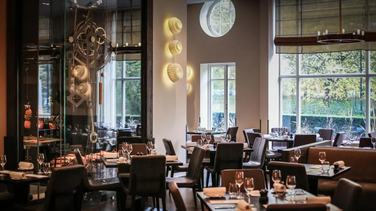 Image 3 of Mandarin Oriental Hyde Park, London