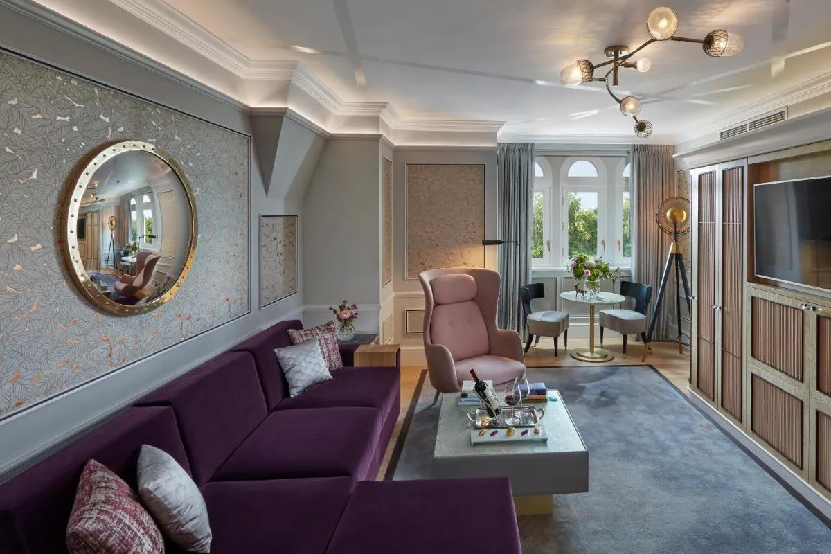 Image 4 of Mandarin Oriental Hyde Park, London