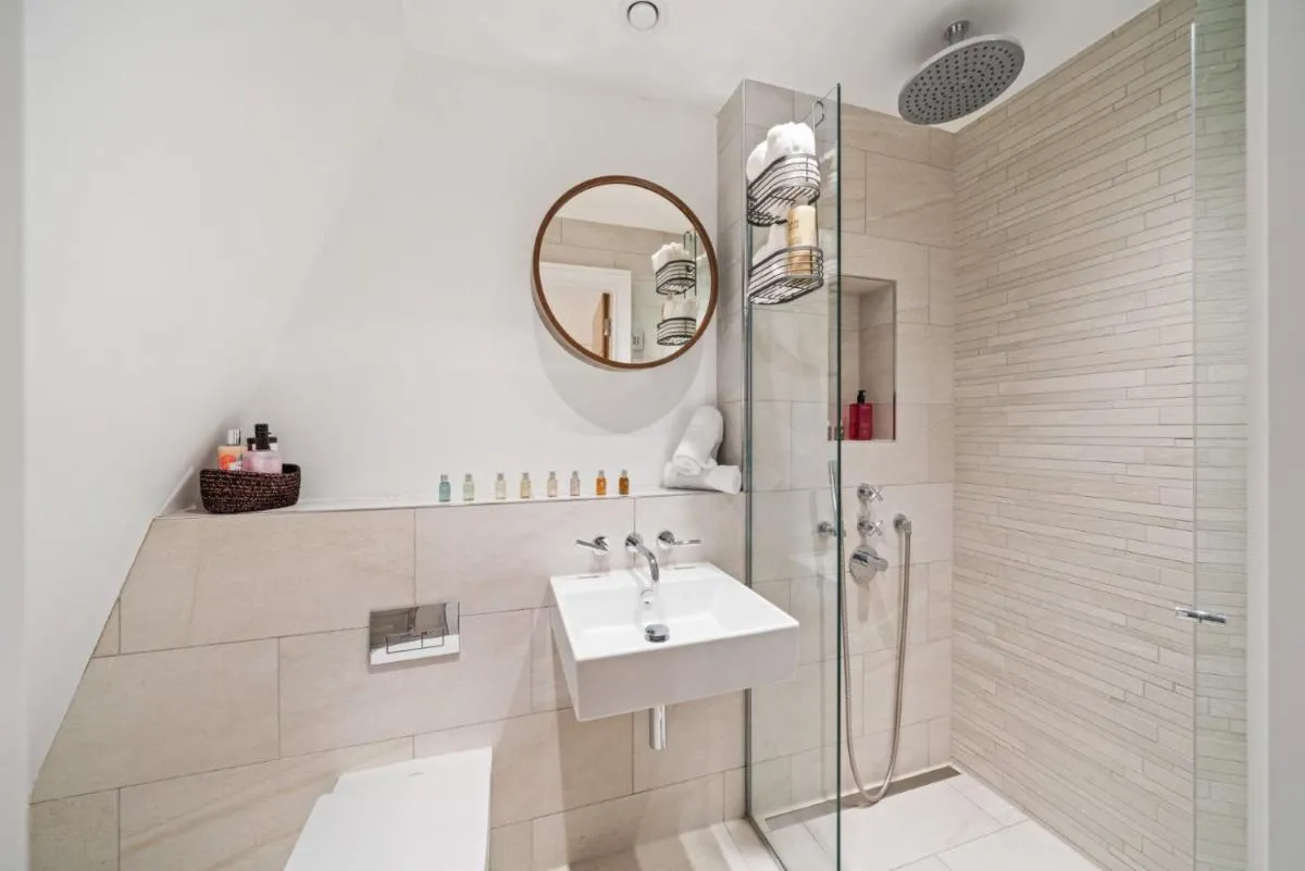 Image 5 of Marble Arch Luxury 3-Bedroom Penthouse Haven 73