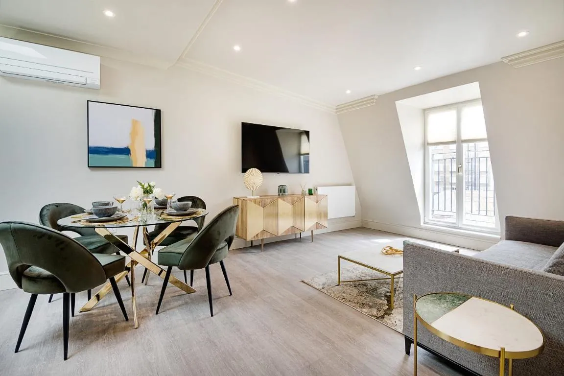 Image of Marble Arch Suite 8-Hosted by Sweetstay