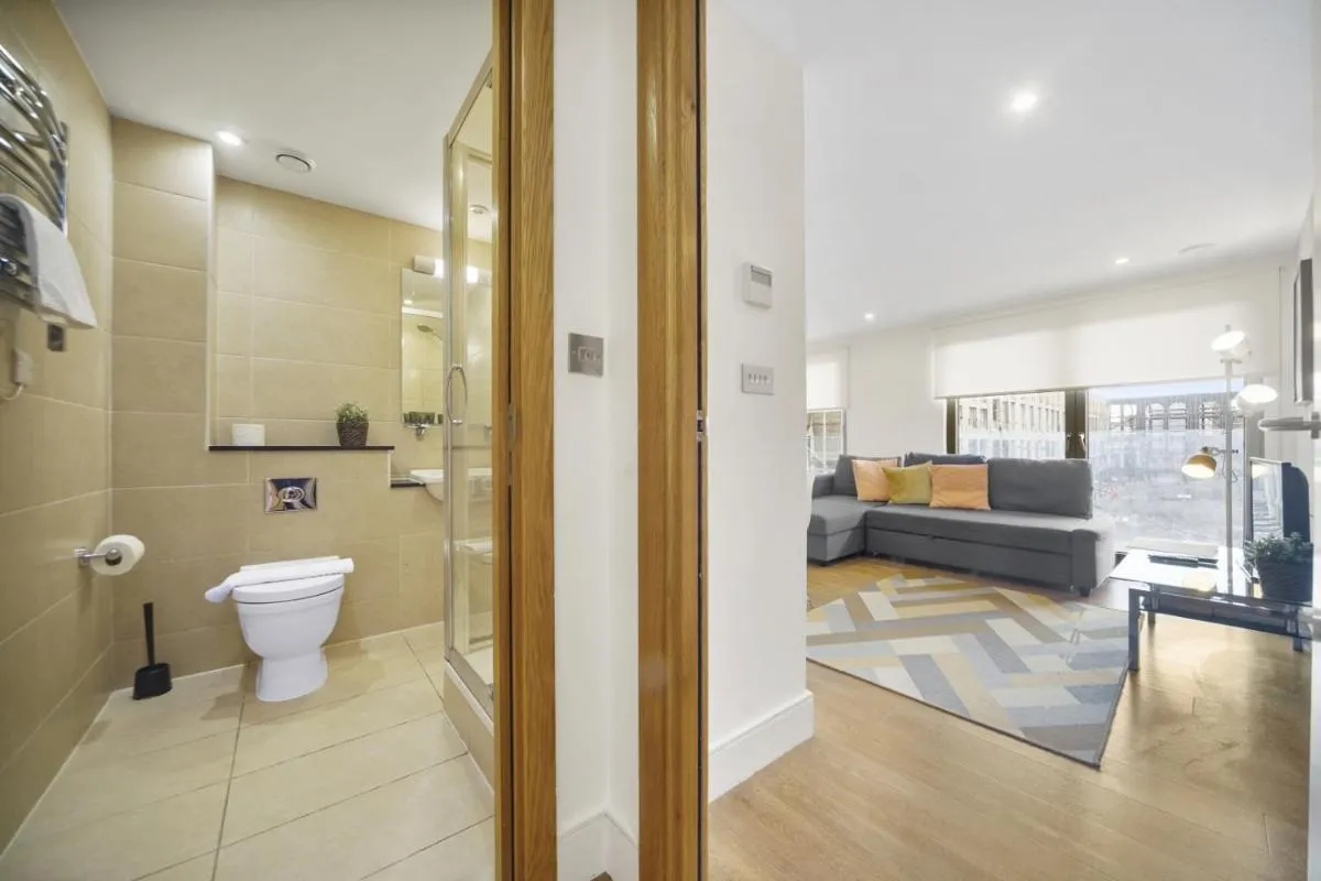 Image 1 of Modern Apartments in Bayswater Central London FREE WIFI & AIRCON by City Stay Aparts London