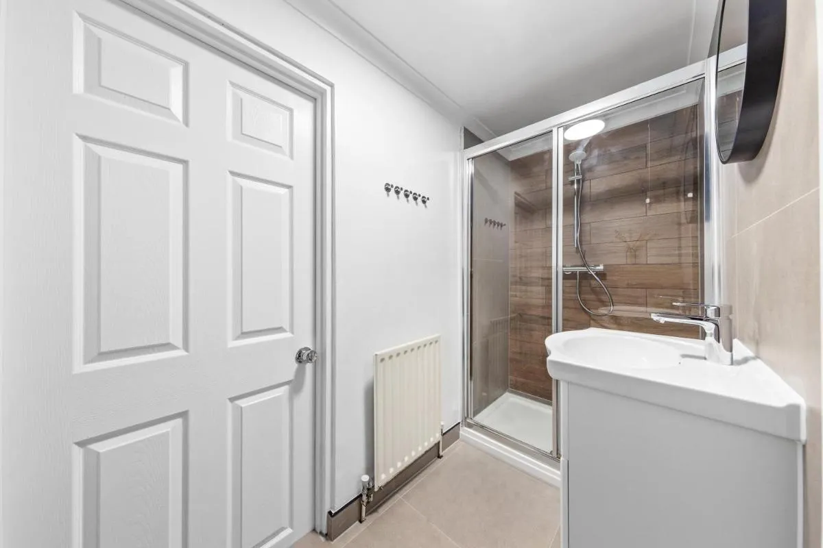 Image 2 of Modern Flat in Paddington Near Hyde Park W2 London