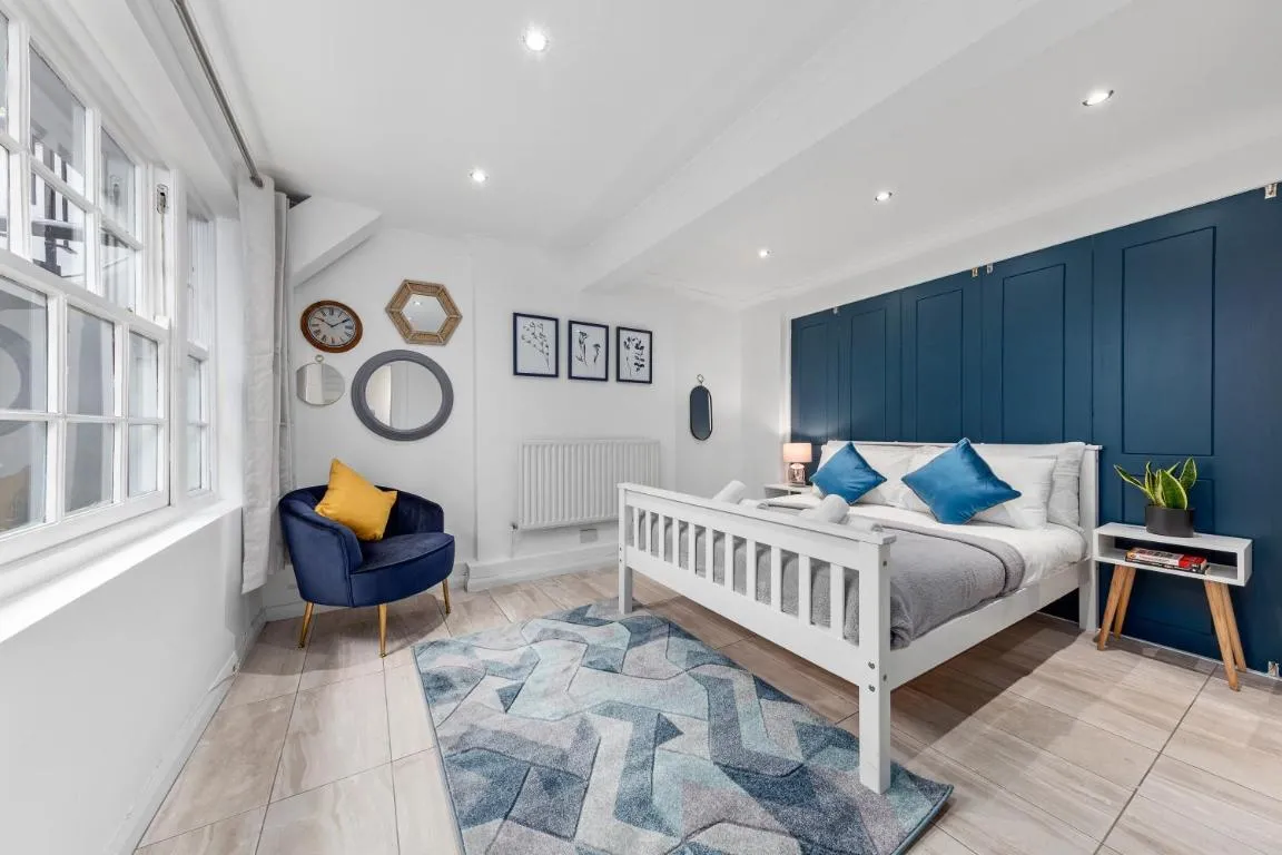 Image of Modern Flat in Paddington Near Hyde Park W2 London