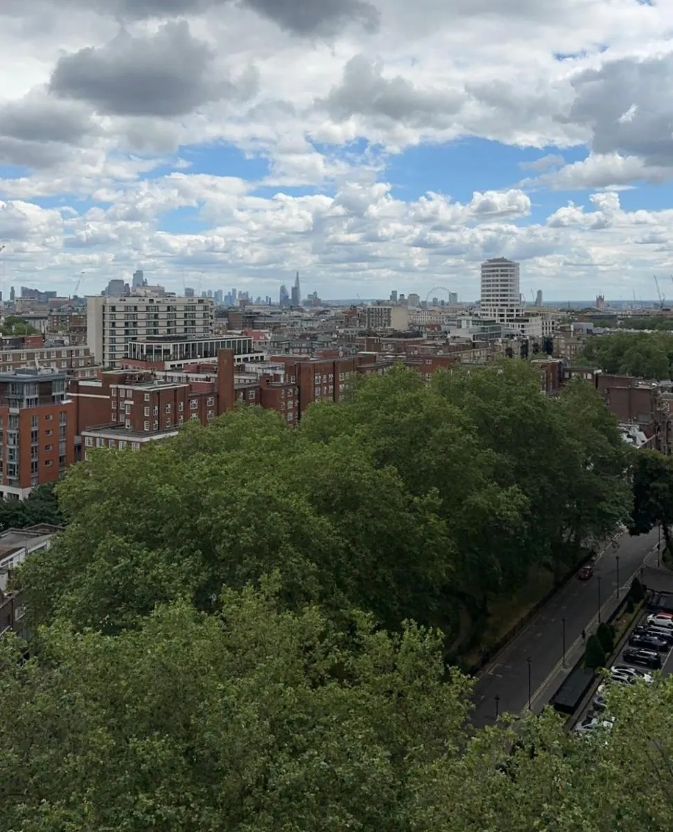 Image 4 of Modern flat Central London