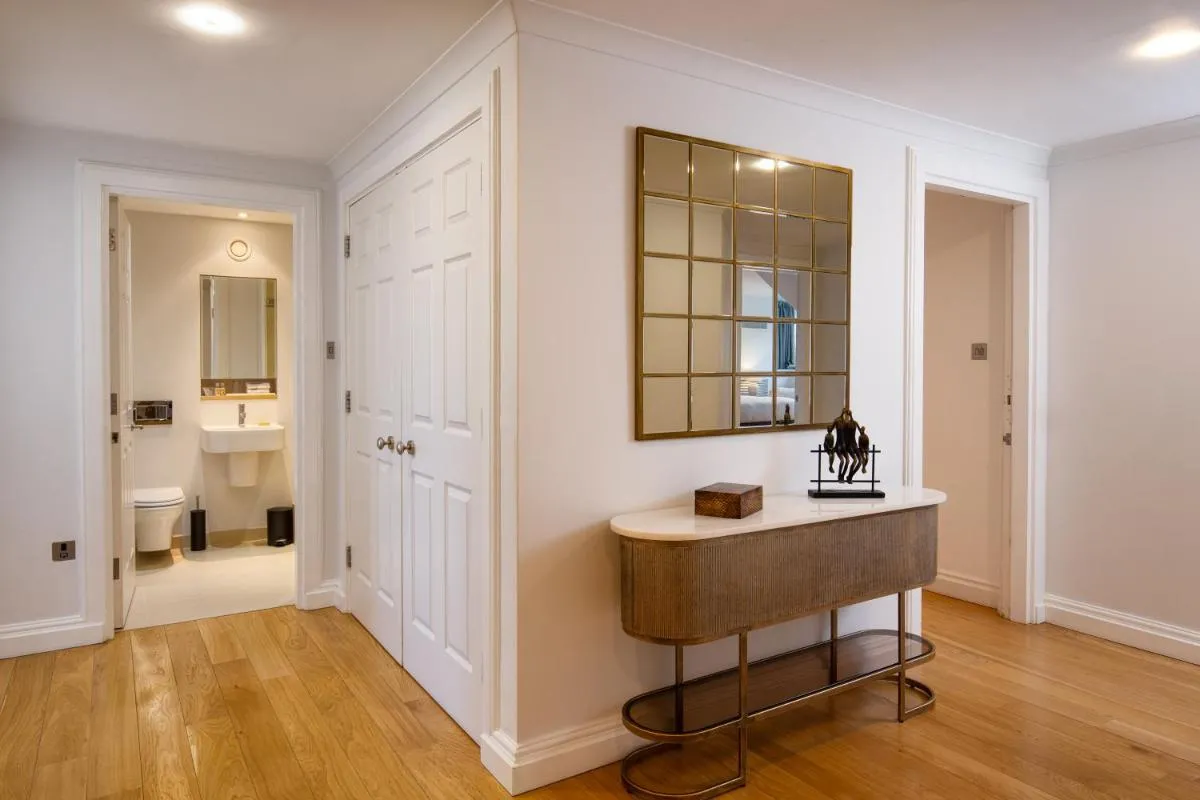 Image 2 of Monarch House – Serviced Apartments – Kensington