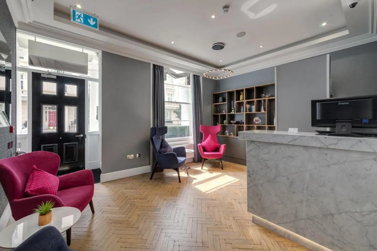 Image 1 of Mornington Hotel London Victoria