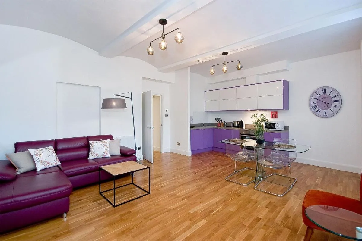 Image 2 of Mulberry Flat 3 – One bedroom 2nd floor by City Living London