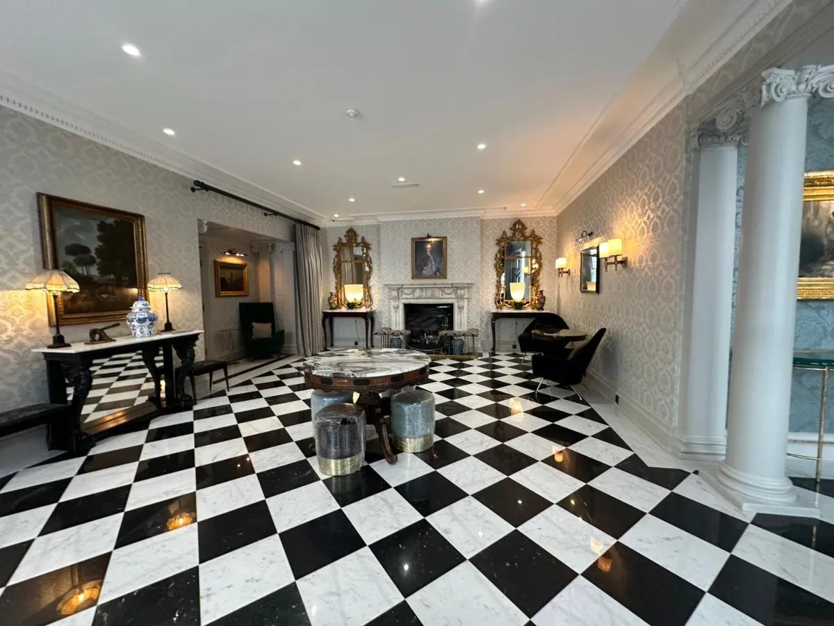 Image 5 of No. 30 Knightsbridge