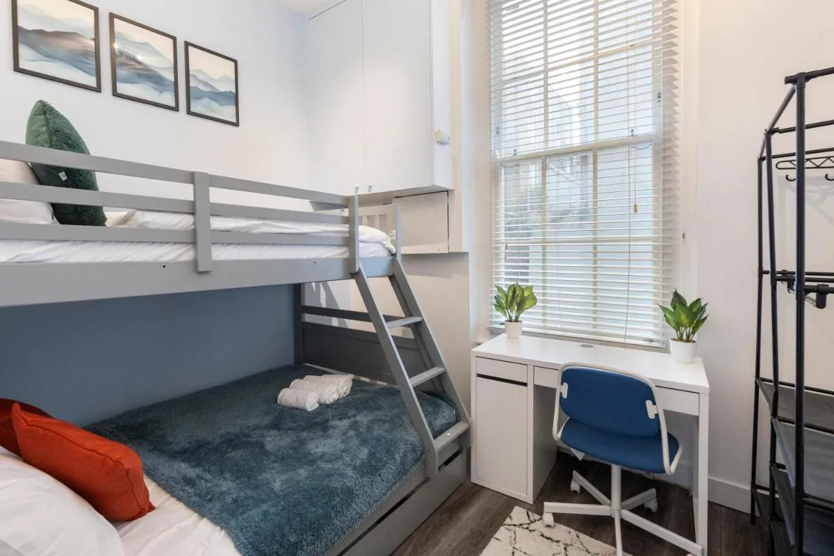 Image 6 of Notting Hill Retreat 2 Bedroom