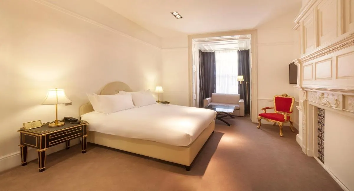 Image 6 of Nottingham Place Hotel