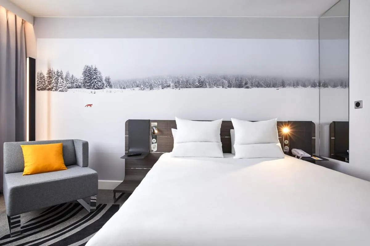 Image 5 of Novotel London Bridge