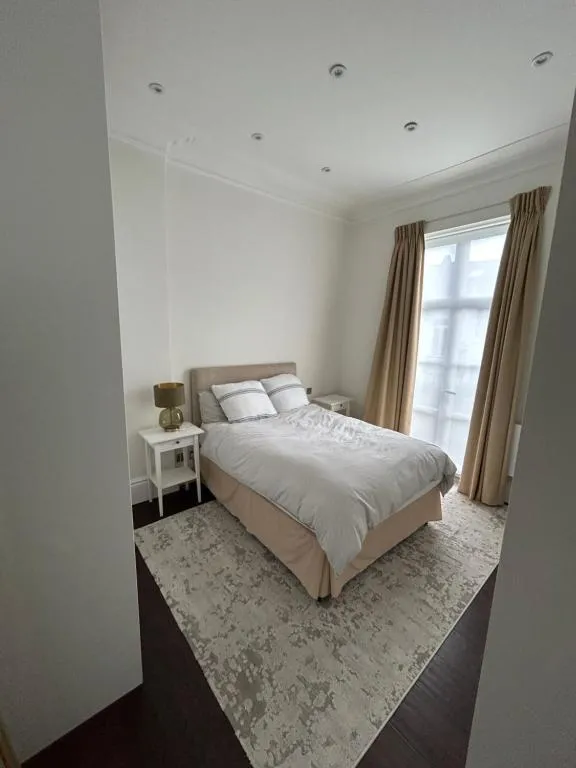 Image of Number 53 – Stunning Maisonette with Parking in Kensington & Chelsea
