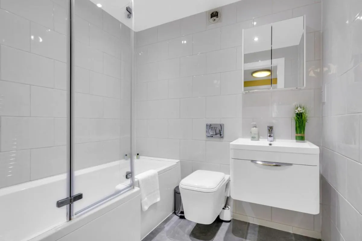 Image 4 of One Bedroom Serviced Apartment near St Paul’s Blackfriars