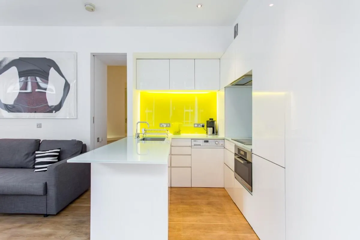 Image 6 of Oxford Circus Designer Apartment