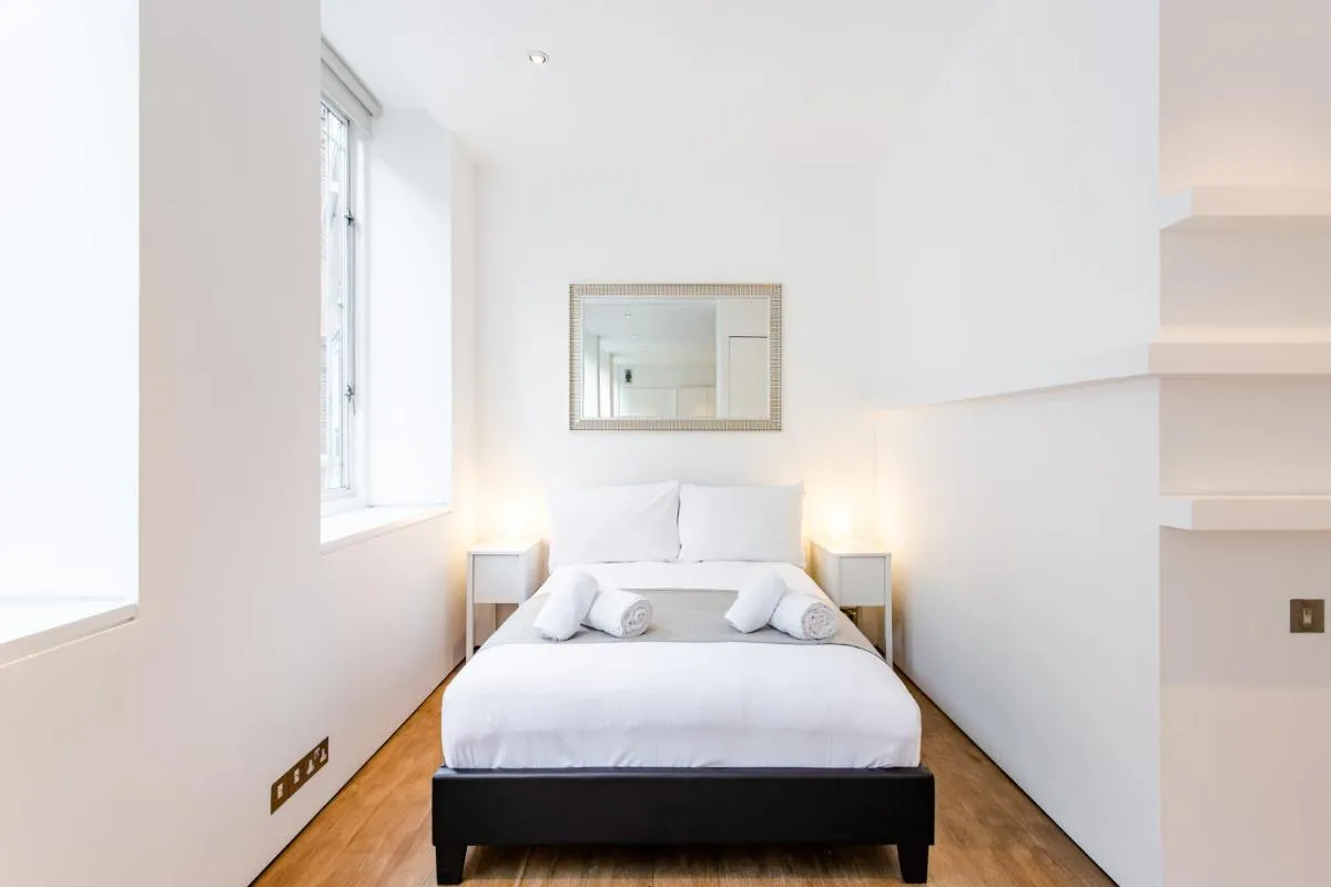 Image 5 of Oxford Circus Designer Apartment