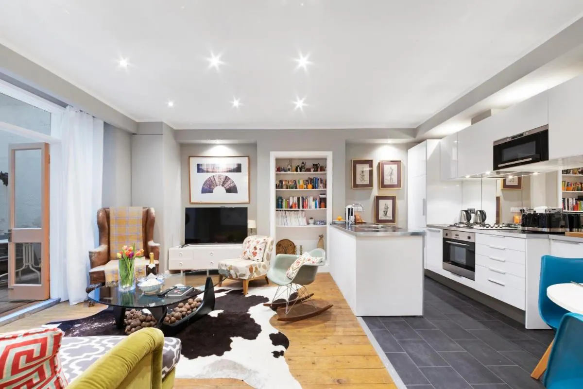 Image 3 of Paddington Apartment By Morethanstays