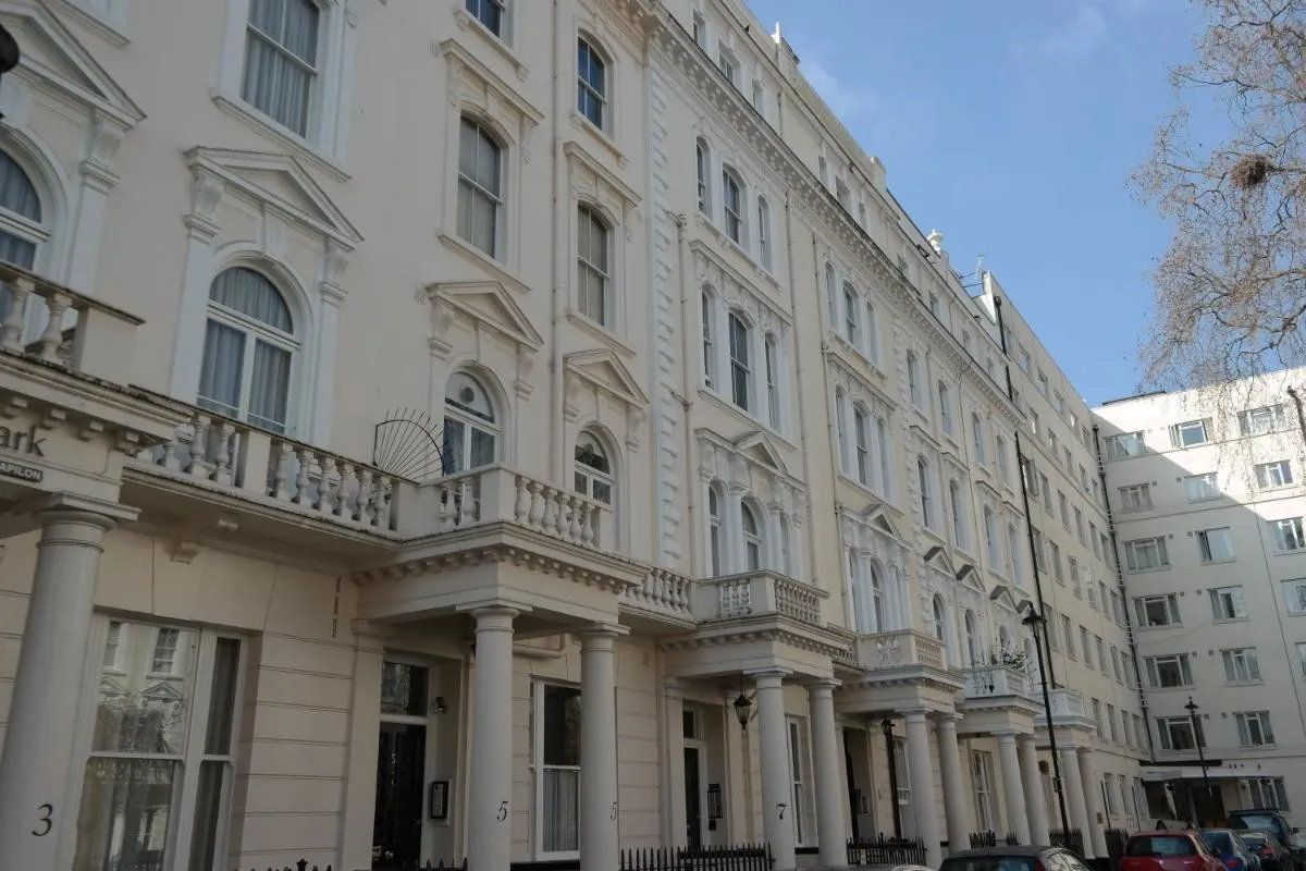 Image 2 of Paddington Apartments
